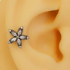 Beş Markiz Çiçek figürlü zirkon taşlı gümüş renk 316L cerrahi çelik tragus piercing flatback