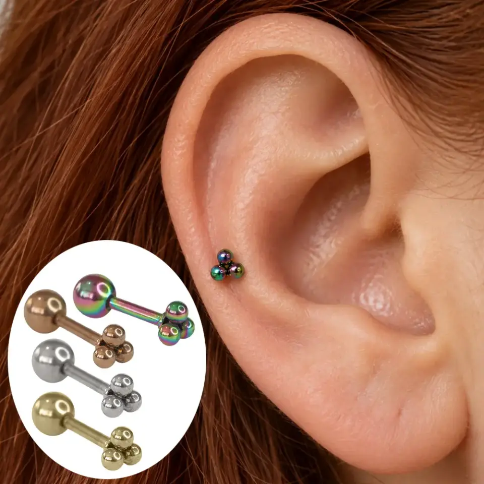uc-toplu-helix-piercing