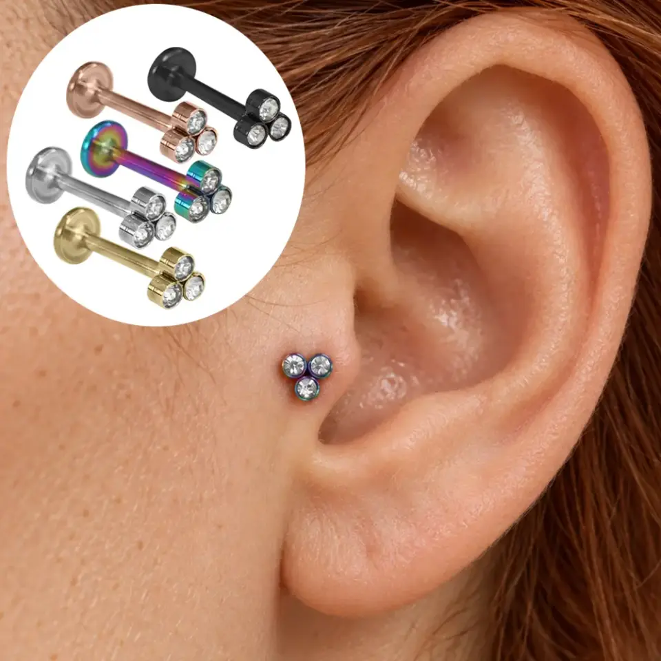 uc-tasli-tragus-piercing