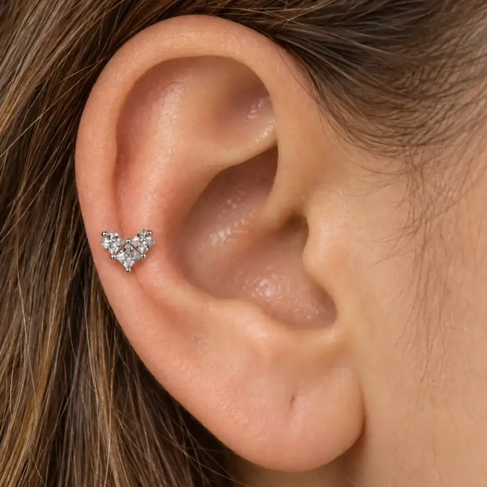 kalp-helix-piercing-kulak-durusu