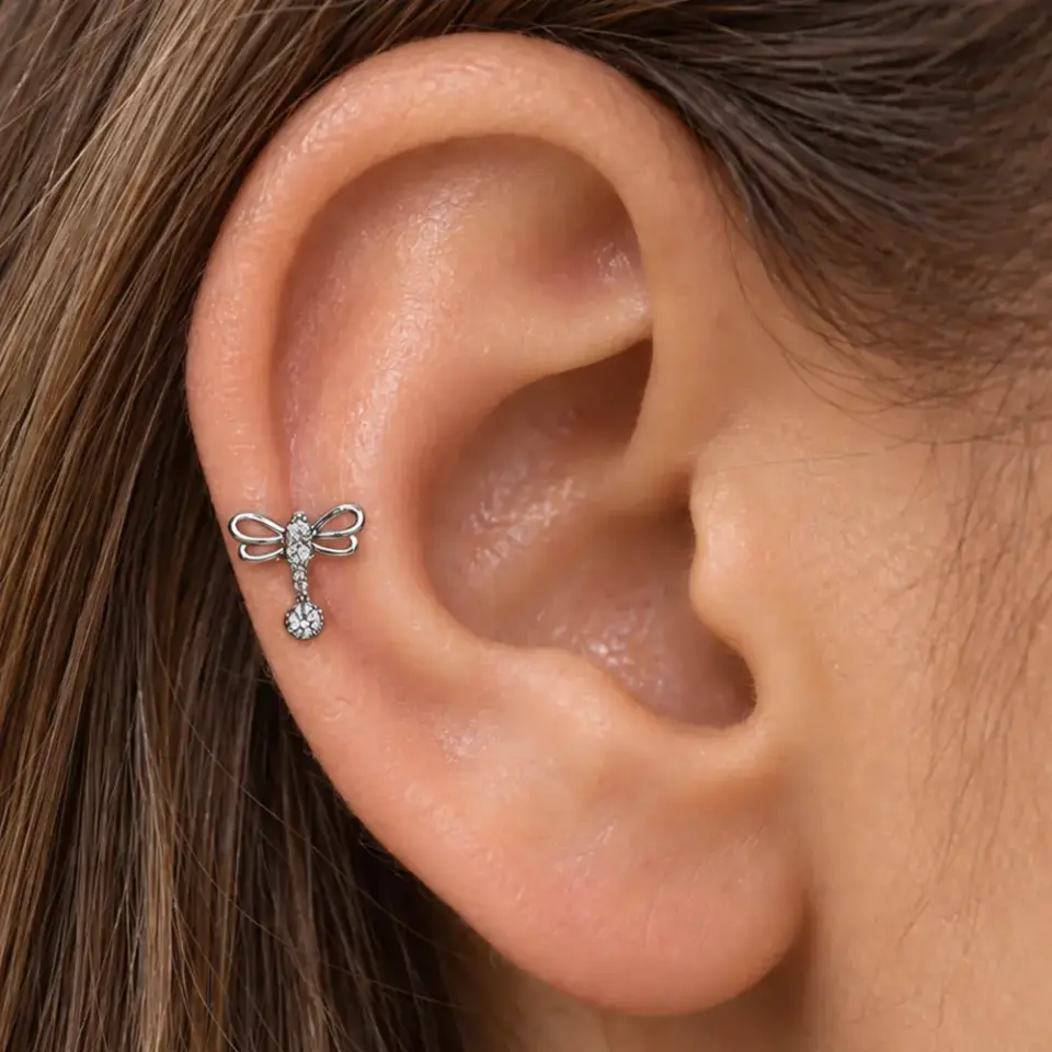 yusufcuk-helix-piercing
