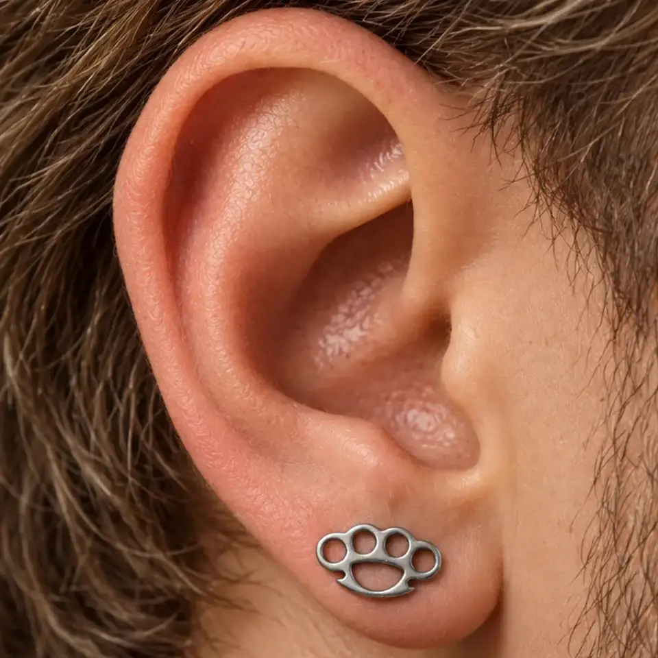 musta-helix-piercing