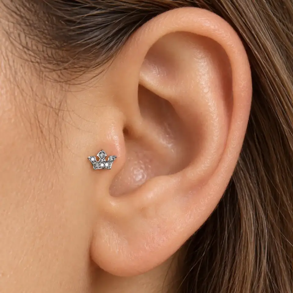 tac-tragus-piercing