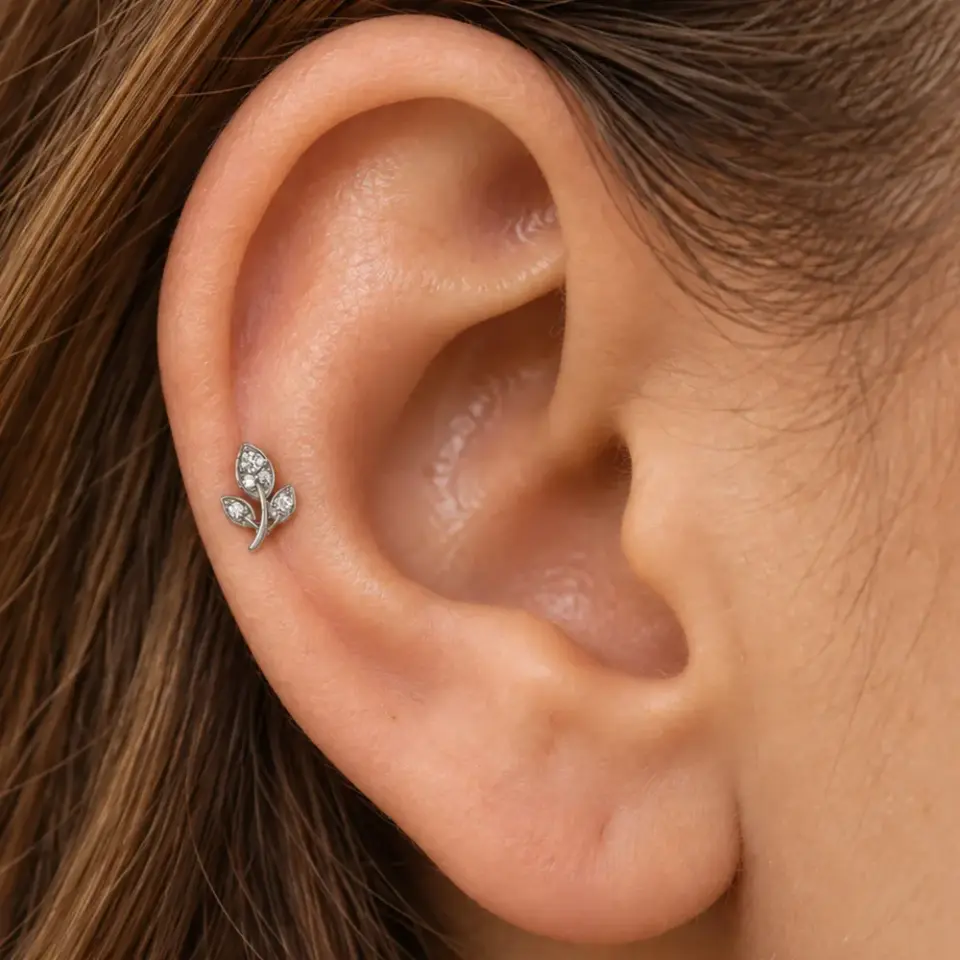 yaprak-helix-piercing