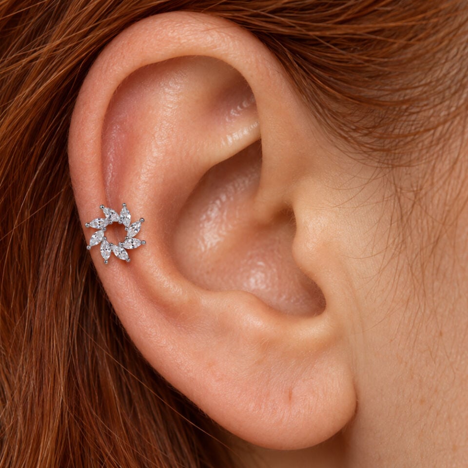cicek-helix-piercing