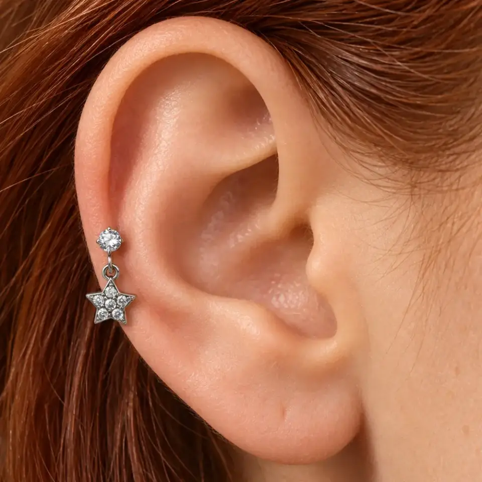 yildiz-sallantili-helix-piercing
