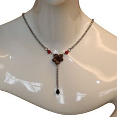 El Yapımı Deri Çiçek Kolye | Çelik Zincirli Kristal Uçlu Tasarım