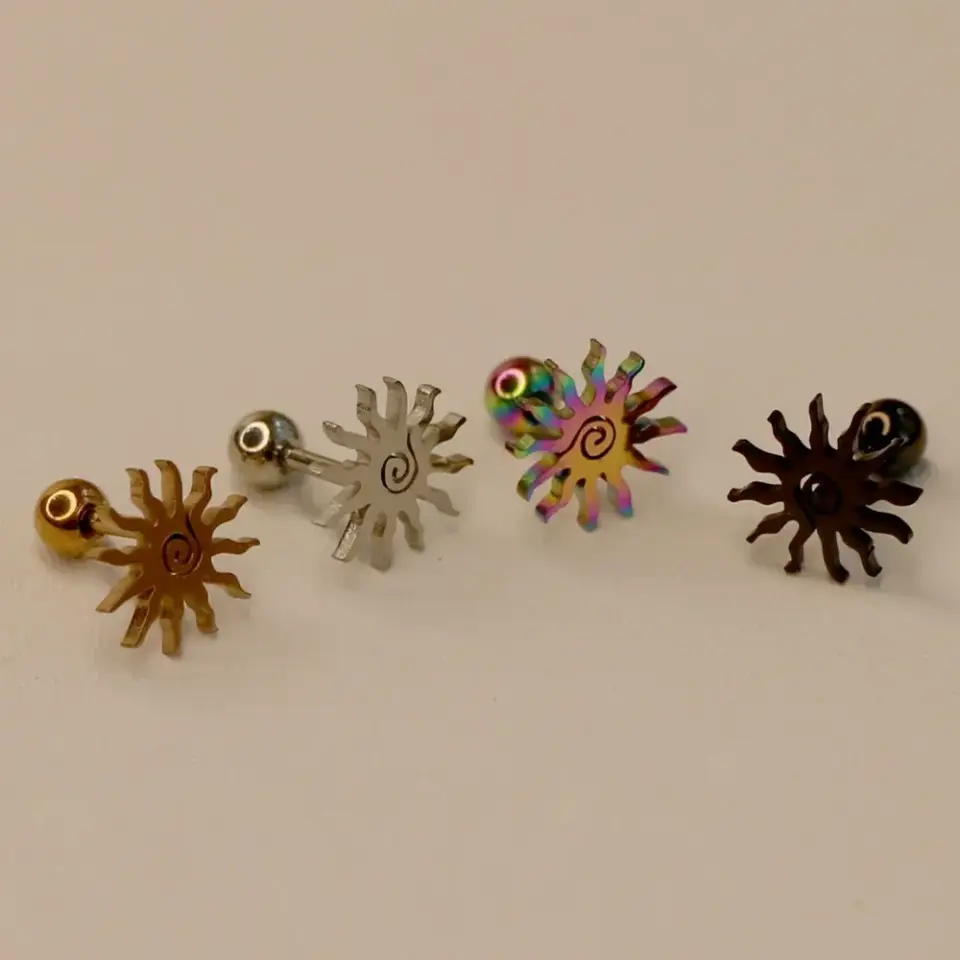 Siyah cerrahi çelik kıkırdak helix piercing spiral güneş tasarım